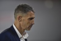 Бразилският гранд Сантош уволни треньора си Хуан Пабло Войвода