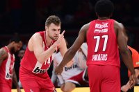 Александър Везенков: Опитвам се да надграждам играта си