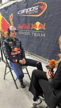 Очаквайте Светослав Дяков, Никола Цолов и Владимир Зографски в "Арена спорт"