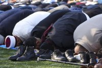 Мюсюлманите по света празнуват Рамазан Байрам