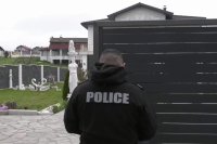 Операция срещу купуването на гласове в Кърджалийско, иззеха тефтери с имена и пари