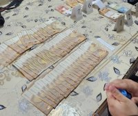 Близо 13 000 евро и тетрадка с имена и числа откриха при акция срещу купуването на гласове в Лом