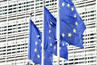 Европейската комисия обвинява порносайтове в нарушаване на европейските закони