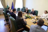 Готвят цялостен пакет от мерки за ограничаване на покачването на цените и подкрепа на потребителите