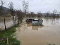 Заради проливни дъждове: Река Черни Лом преля в село Априлово