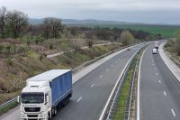 Man Dies after Being Struck by Lorry on Maritsa Motorway