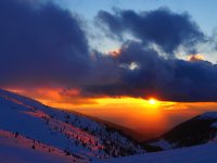 Валежите продължават, максимални 7&deg; в София