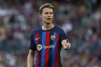 Френки де Йонг поднови тренировки с Барселона