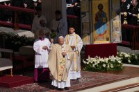 Католиците по света празнуват Великден