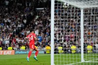 НА ЖИВО: Реал Мадрид - Байерн Мюнхен 0:1, Луис Диас спипа защитата в бяло неподготвена