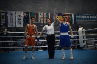 България спечели три бронзови медала от турнир по бокс в Баку