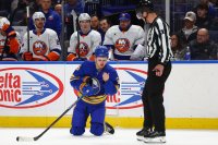 Бъфало оглави Атлантическата дивизия след успех над Рейнджърс, Макдейвид блесна с хеттрик