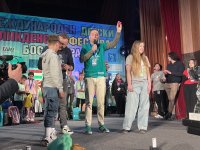 Настя от Молдова е победителката в надпреварата за най-здраво яйце на Великденския фестивал в Босилеград