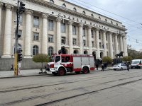 Сигнал за бомба евакуира Съдебната палата в София