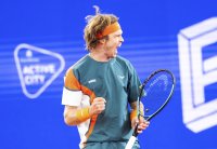 Рубльов заслужи място на полуфиналите в Барселона