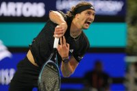 Александър Зверев стартира трудно, но успешно в Мюнхен