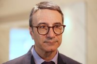 Министър Трайков: Цената на тока ще остане поносима