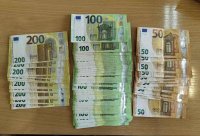 Нова акция срещу купуването на гласове: Открити са 15 000 евро и тефтер с имена