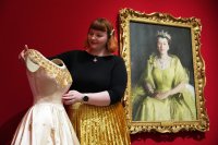 Избраха официален биограф: Кой ще разкаже живота на кралица Елизабет Втора