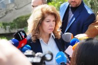 Илияна Йотова: Гласувах, за да има скоро работещо Народно събрание и силно правителство