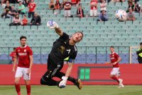 Вратарят Пламен Андреев с отлични изяви при дебюта си за полския шампион Лех (Познан)