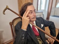 Повече от 300 произведения на Салвадор Дали показват в Перник