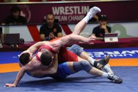 Борба: Кирил Милов е на полуфинал на европейското първенство (ГАЛЕРИЯ)