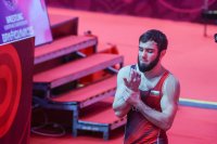 Абу-Муслим Амаев и Светослав Николов загубиха репешажите си на еврошампионата по борба