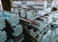 Искат постоянен арест за шофьора на тира, превозвал над 3,5 млн. контрабандни цигари