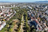 Столична община обяви изпълнителя за почистването в още три района на града