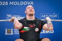 Христо Христов с бронз в двубоя на европейското по вдигане на тежести
