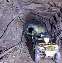 Мащабна акция: Разкриха мина с над 20 галерии, превърната в наркооранжерия