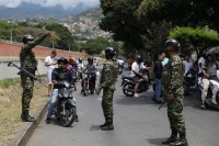 Взрив на магистрала в Югозападна Колумбия отне десетки животи