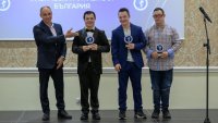 Трима гимнастици със синдром на Даун със специално участие на Световната Kупа по спортна гимнастика във Варна