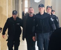 Оставиха в ареста грузинския шофьор, обвинен в контрабандата на 3,5 млн. цигари от ферибота &bdquo;Дружба&ldquo;