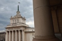 Първи работен ден на депутатите: Спор за правилника на Народното събрание