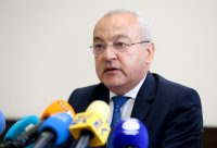 Вицепремиерът Донев: Намаляваме с 10% разходите за заплати в държавната администрация от 1 септември