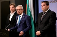 Parliamentary rule changes prompt criticism from &ldquo;We Continue the Change&rdquo; towards ruling parties