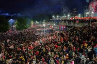 Северен Лондон грейна в червено и бяло след титлата на Арсенал