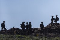 Израелската армия превзе стратегически връх в Южен Ливан, един войник загина