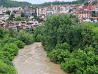 Съсипан стадион и нужда от доброволци в Дряново