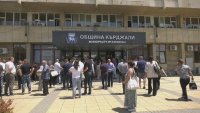 Новоизграждащ се приют за бездомни животни в Кърджали е вероятната причина за разпита на кмета Ерол Мюмюн