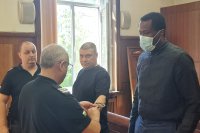 Обвиненият в наркотрафик дипломат от Конго остава в ареста