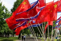 Китайският лидер Си Дзинпин пристигна в Северна Корея