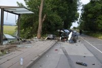 Тежката катастрофа на &bdquo;Челопешко шосе&ldquo;: 17 пострадали, 3 жертви, версия за гонка между автомобили
