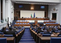 Парите на държавата: Парламентът одобри нов дълг от 3.8 милиарда евро