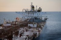 Британските въоръжени сили задържаха кораб на руския сенчест флот в Ламанша