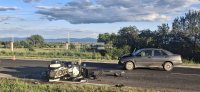 Тежка катастрофа с два мотора и лек автомобил край Шипка, има загинал и ранени (СНИМКИ)