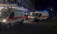 Откриха 33 мигранти в бус край Бургас, има пострадали