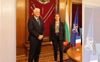 Министърът на отбраната и посланикът на Франция обсъдиха ускоряването на съвместните проекти за модернизация на Българската армия